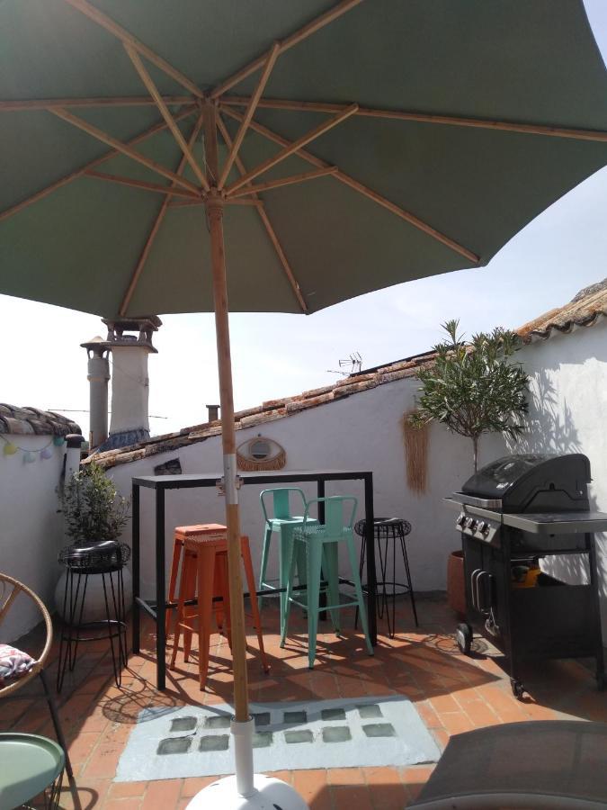 Maison De Village Familiale Pont Du Gard, Toit Terrasse, Barbecue, Fibre Vers Pont du Gard Dış mekan fotoğraf
